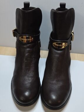 Michael Kors Dark Brown Leather Ankle Booties with Gold Plaque 7.5 W
